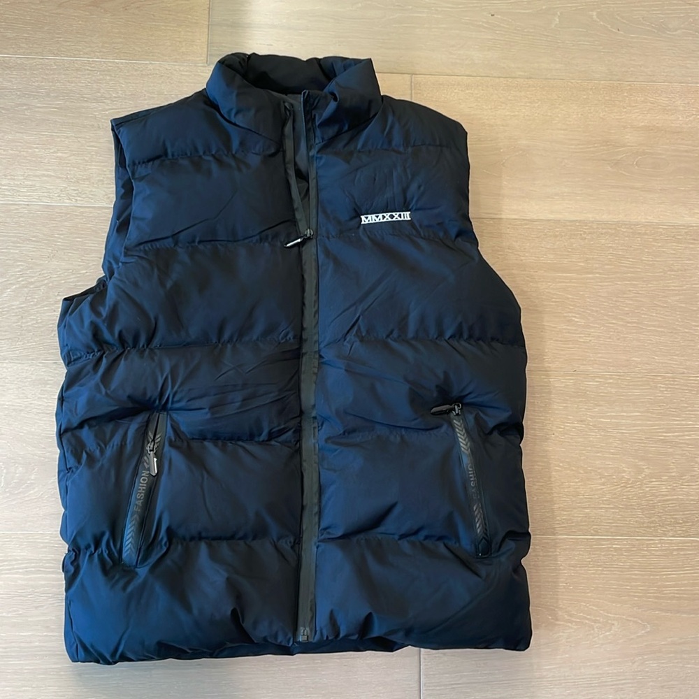 Men’s puffer vest